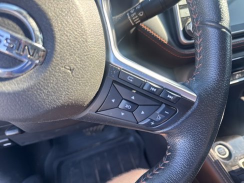 Used 2020 Nissan Kicks SR image 20