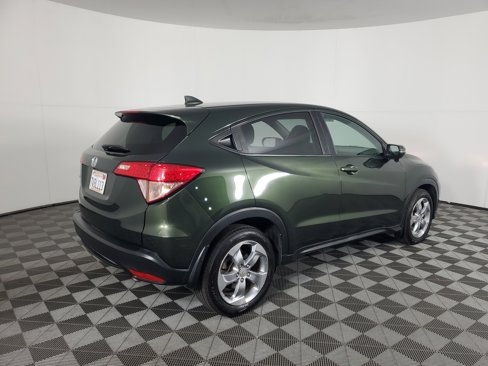 Used 2016 Honda HR-V EX image 4
