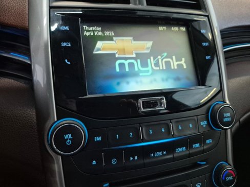 Used 2014 Chevrolet Malibu LTZ image 16