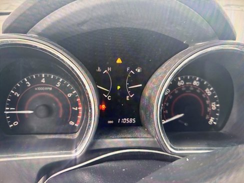 Used 2012 Toyota Highlander SE image 12
