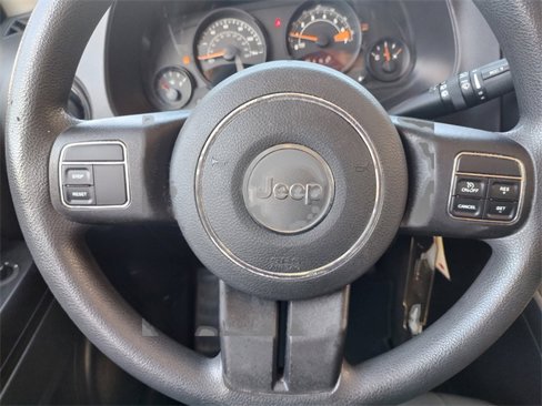 Used 2016 Jeep Patriot Sport w/ Power Value Group image 14