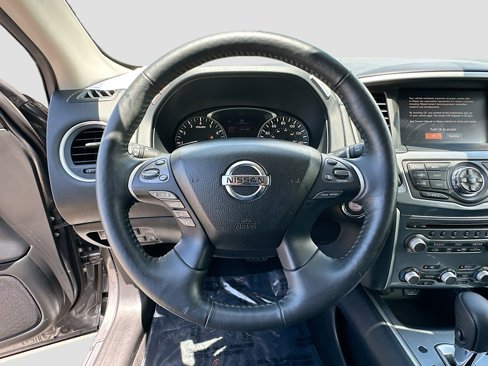 Certified 2020 Nissan Pathfinder SL image 11