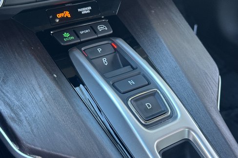 Used 2019 Honda Clarity Plug-In Hybrid image 16