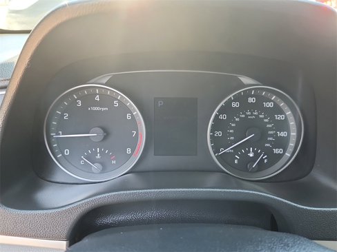 Used 2018 Hyundai Elantra Value Edition w/ Cargo Package image 16