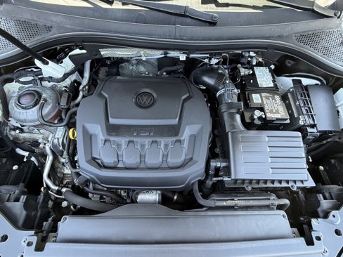 Used 2019 Volkswagen Tiguan SEL R-Line image 27
