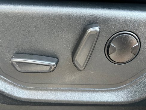 Used 2021 Ford F350 Lariat image 38