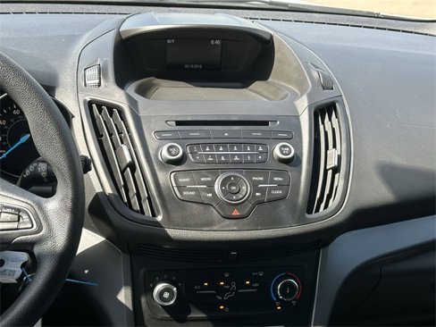 Used 2018 Ford Escape S image 15