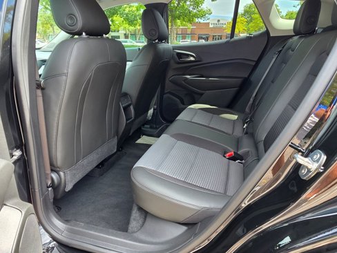 Certified 2024 Chevrolet Trax LT w/ Driver Confidence Package image 24