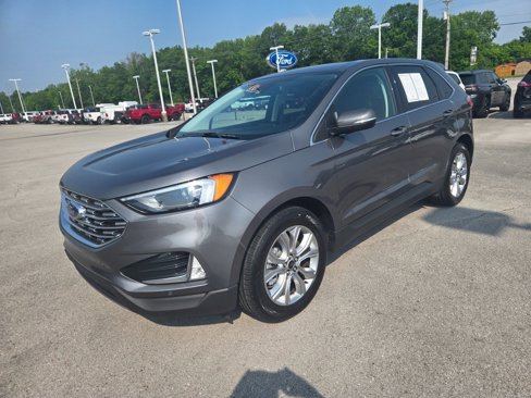 Used 2024 Ford Edge Titanium image 1