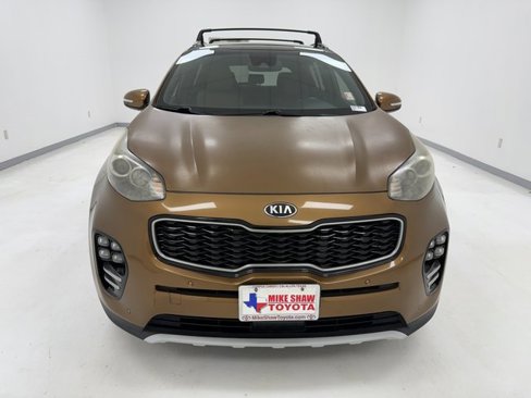Used 2018 Kia Sportage SX image 3