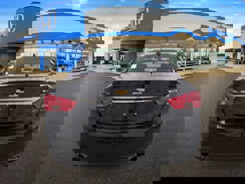 Used 2018 Chevrolet Impala Premier image 7