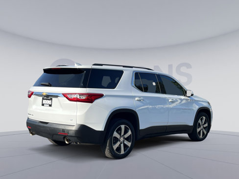 Used 2019 Chevrolet Traverse LT w/ LT Premium Package image 5