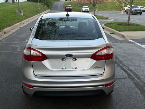 Used 2015 Ford Fiesta S image 5