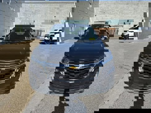 Certified 2023 Chevrolet Equinox LT image 2