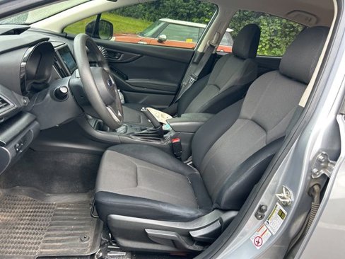 Used 2019 Subaru Crosstrek 2.0i image 12