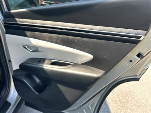 Used 2022 Hyundai Tucson SEL image 21