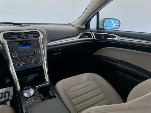 Used 2018 Ford Fusion S image 22