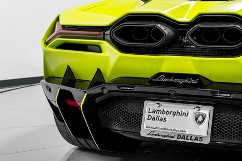 Used 2024 Lamborghini Revuelto image 52