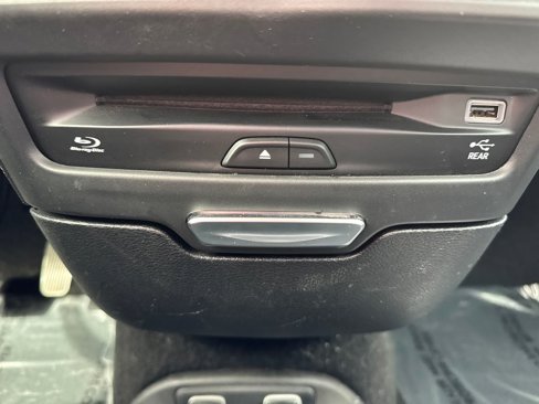 Certified 2019 Chrysler Pacifica Touring-L Plus w/ Advanced Safetytec Group image 46