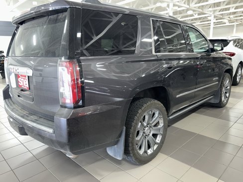 Used 2015 GMC Yukon Denali w/ Premium Package image 3