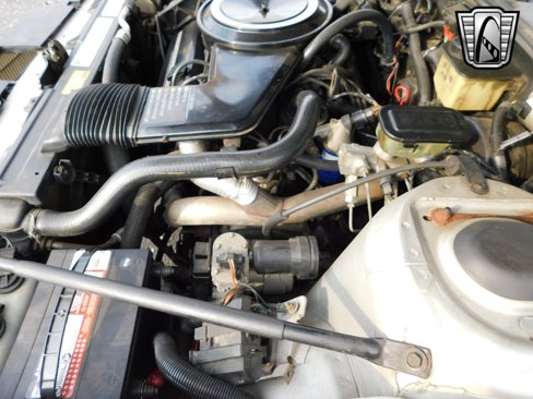 Used 1985 Cadillac Fleetwood Sedan image 19