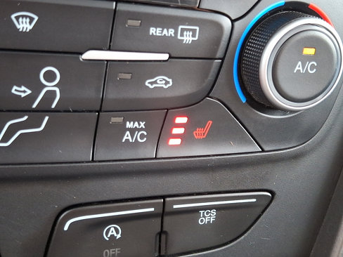 Used 2019 Ford Escape SEL image 26