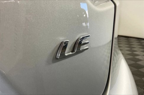 Used 2024 Toyota Corolla LE image 42