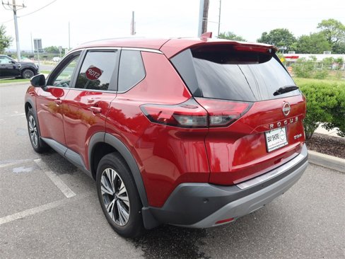 Certified 2022 Nissan Rogue SV w/ SV Premium Package image 8