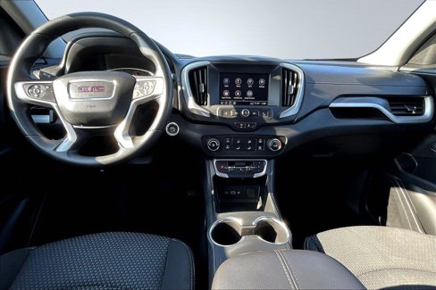 Used 2024 GMC Terrain SLE image 7