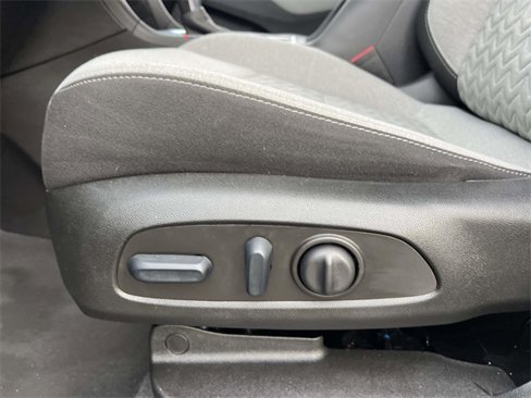 Certified 2022 Chevrolet Equinox LT image 16