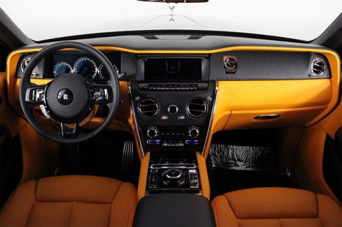 Certified 2024 Rolls-Royce Cullinan w/ Cullinan Package image 4