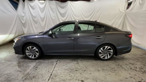 Used 2023 Subaru Legacy Touring XT image 5