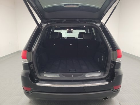Used 2018 Jeep Grand Cherokee Limited image 29
