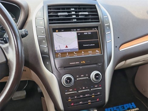 Used 2017 Lincoln MKC Select w/ Select Plus Package image 19