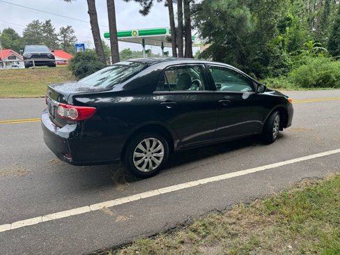 Used 2013 Toyota Corolla LE image 6