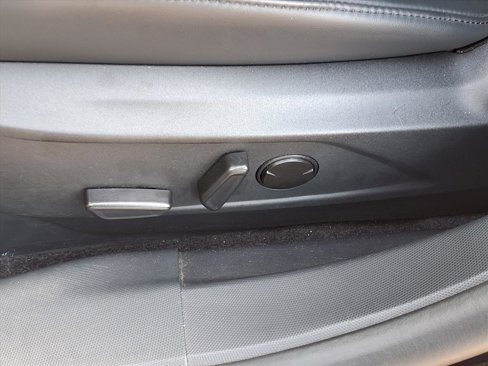 Used 2023 Ford Mustang Mach-E Select image 5