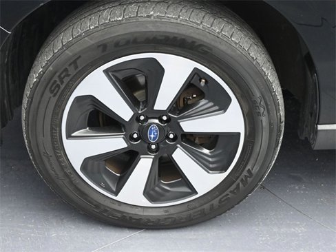 Used 2017 Subaru Forester 2.5i Premium w/ All-Weather Package image 17