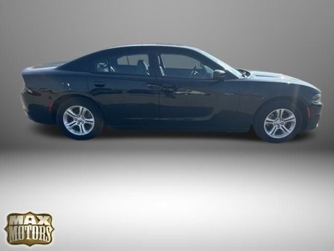 Used 2022 Dodge Charger SXT w/ Leather Interior Group image 10