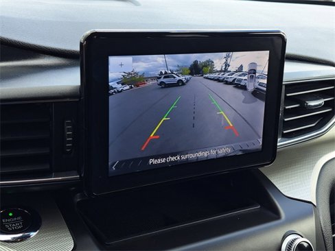 Used 2020 Ford Explorer XLT w/ Equipment Group 202A image 17