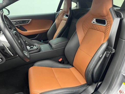 Used 2021 Jaguar F-TYPE R image 9