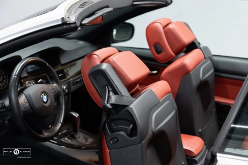 Used 2013 BMW 328i Convertible image 32