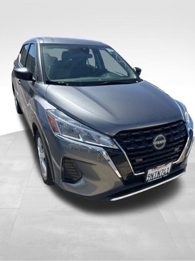 Used 2024 Nissan Kicks S image 1