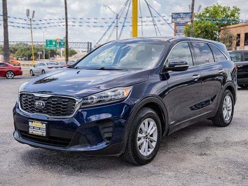 Used 2020 Kia Sorento AWD V6 image 9