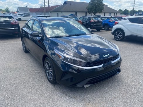 Used 2024 Kia Forte LXS image 8