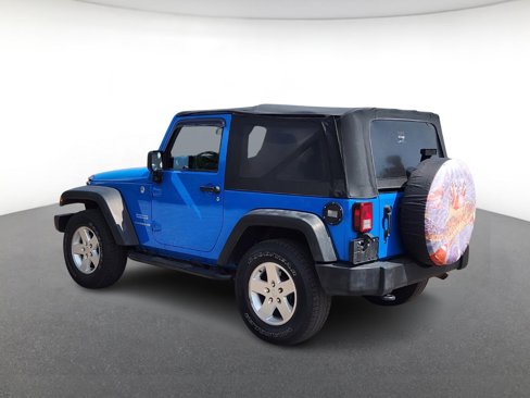 Used 2011 Jeep Wrangler Sport image 4