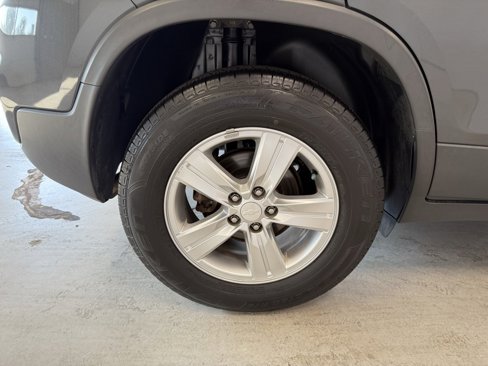 Used 2017 Chevrolet Trax LT w/ LT Convenience Package image 11