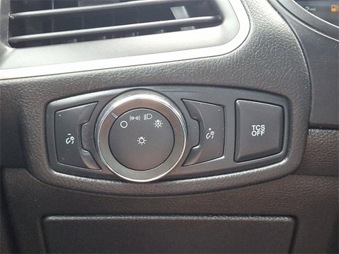 Used 2022 Ford Edge SEL image 21