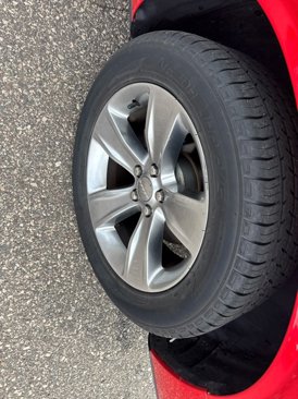 Used 2015 Dodge Challenger SXT w/ Driver Convenience Group image 14