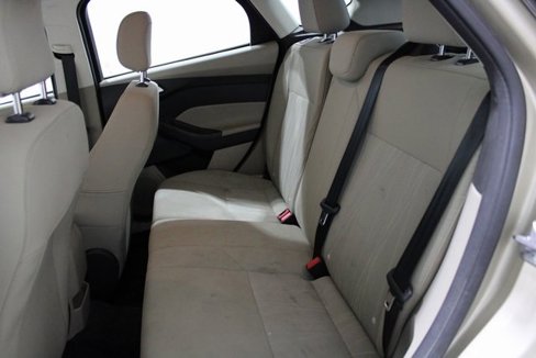 Used 2018 Ford Focus SE image 17