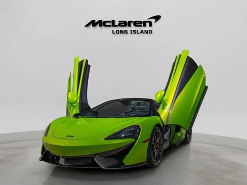 Used 2018 McLaren 570S Spider image 32